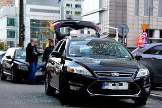 Napad na taksówkę w centrum Warszawy