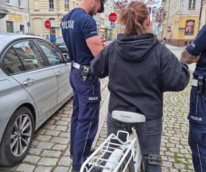 Przyglądali się pieszym, rowerzystom i motocyklistom na ulicach Leszna. Posypały się mandaty