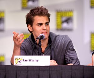 Paul Wesley z Pamiętników wampirów  jest Polakiem!