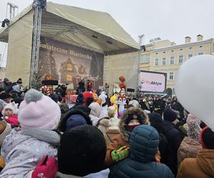 Jarmark Bożonarodzeniowy w Rzeszowie. Parada św. Mikołaj 2023 