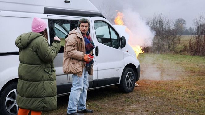 	Barwy szczęścia odc. 3169. Agata (Natalia Zambrzycka), Ignacy (Olaf Staszkiewicz) 