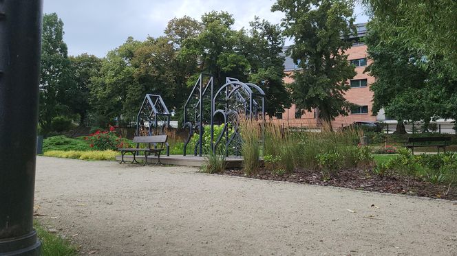 Miłość na kłódkę. Tu zakochani zostawiają symbol swoich uczuć!