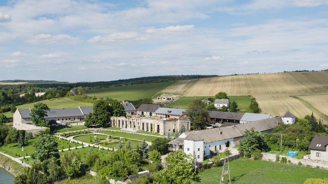 Sobków i okolice. Mieszkańcy oraz znane miejsce