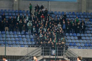 Kibice Piasta Gliwice cieszą się po uratowanym remisie z Lechią Gdańsk