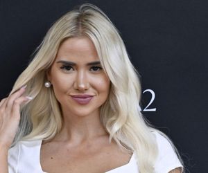 Dawno niewidziana Josie Kwaśniewska wróciła na salony. Zwyciężczyni Love Island odwiedziła pokaz mody