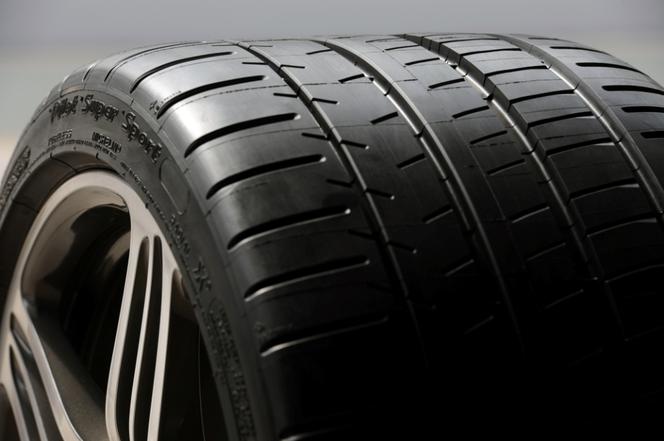 Nowe opony na lato – Michelin Pilot Sport, cena od 1043 złotych