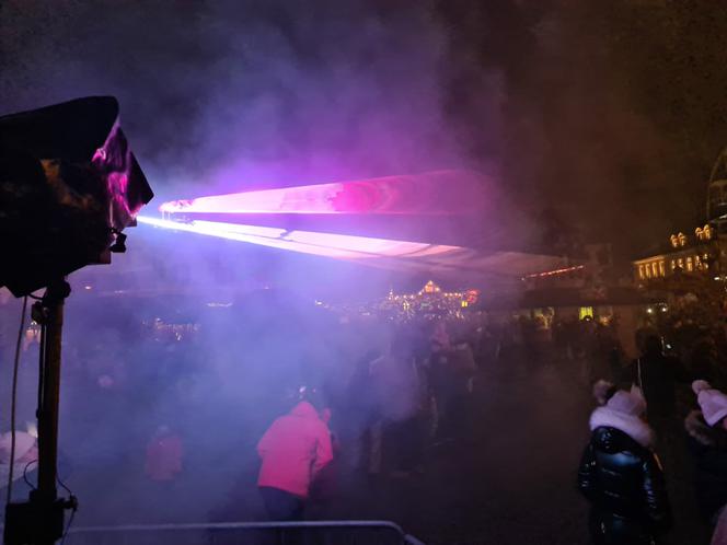 Rzeszów. Pokaz laserowy na Rynku [ZDJĘCIA]
