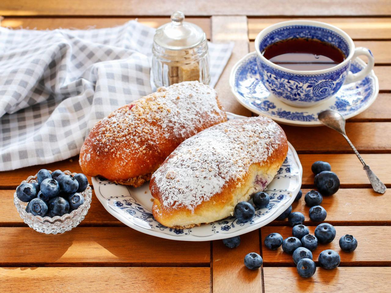 Rozkoszne jagodzianki z nadzieniem z dodatkiem białego sera