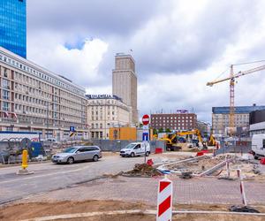 Parking podziemny pod placem Powstańców Warszawy w budowie