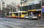 Dramat w centrum stolicy. Ktoś ostrzelał autobusy i tramwaj. Trwają poszukiwania sprawcy