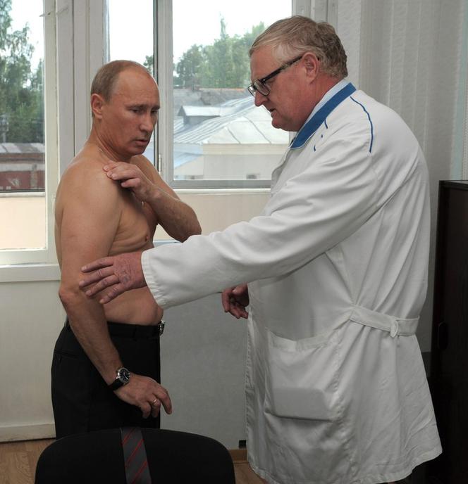 Władimir Putin w szpitalu w Smoleńsku