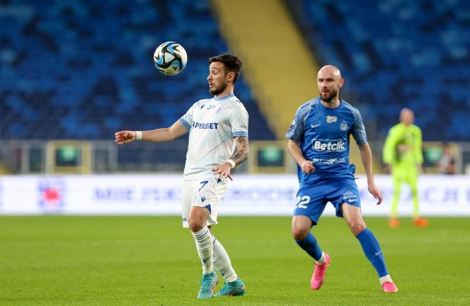 Ruch Chorzów kontra Lech Poznań na Stadionie Śląskim w Chorzowie