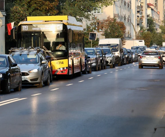 RPO interweniuje ws. kar za brak OC. 4670 zł za cztery dni spóźnienia