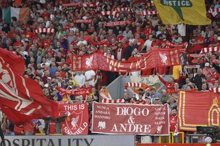 Tak kibice Liverpoolu upamiętnili Diego Jotę