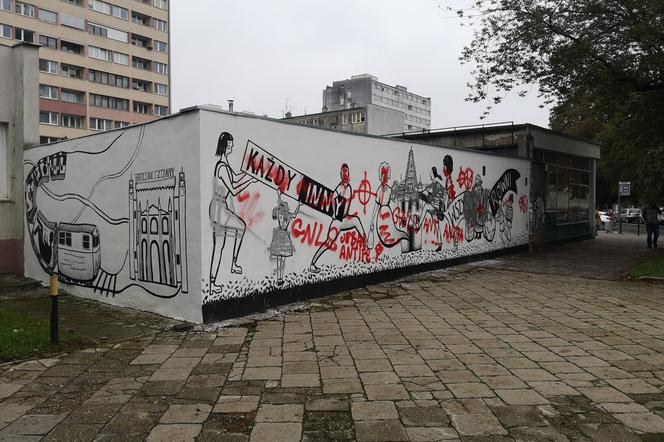 Cios za cios! Mural równości przy Gajowickiej został zdewastowany