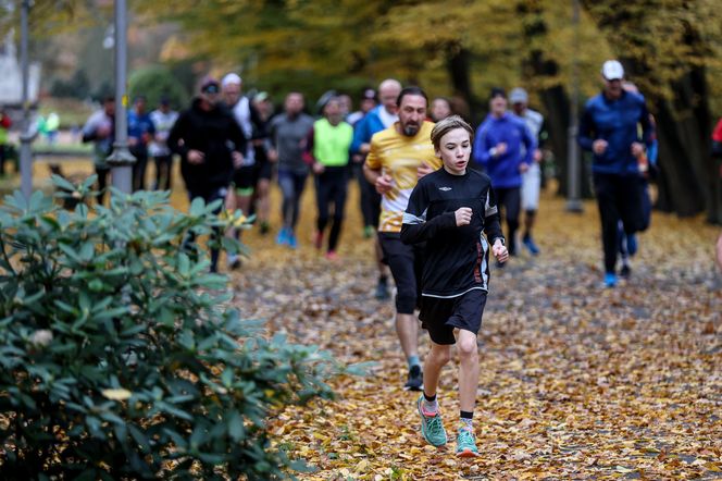 Sobotni parkrun w Katowicach przyciągnął tłumy. W tym biegu nigdy nie będziesz ostatni! GALERIA