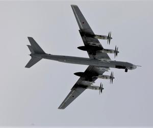 Bombowiec strategiczny Tu-95MS. Dobrze widoczne pylony dla pocisków Ch-101
