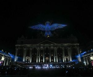Koncert na Placu Św. Piotra w Watykanie Grace for the World