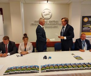 Stare Ople w Siedleckim WORD-zie zostaną wymienione na nowe auta marki Suzuki Swift