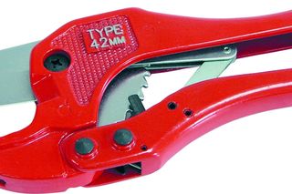 Narzędzia dla montera instalacji sanitarnych