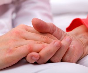 Choroba Alexandra: przyczyny, objawy, leczenie