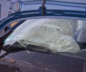 Trzy osoby poszkodowane w wypadku niedaleko Kościana. Policja wyjaśnia kto zawinił