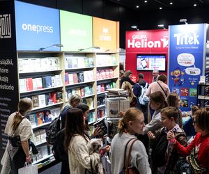 Targi Książki w Katowicach to okazja do zdobycia autografów pisarzy