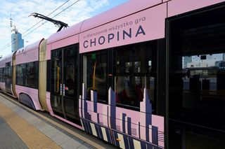 Chopinowski tramwaj i pociąg metra w Warszawie