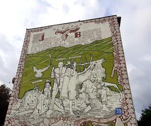 Ulica Królowej Jadwigi 39.  Warto się tam zatrzymać. Nowy Sącz ma nowy mural!