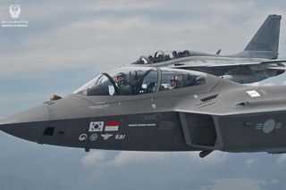 ZEA testują południowokoreański myśliwiec KF-21. Historyczny lot może przyspieszyć kontrakt