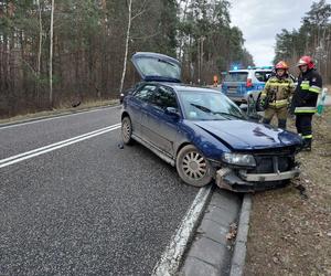 Trzy godziny, trzy wypadki! DK 42 w Krynkach zdezrenie Forda i Audi