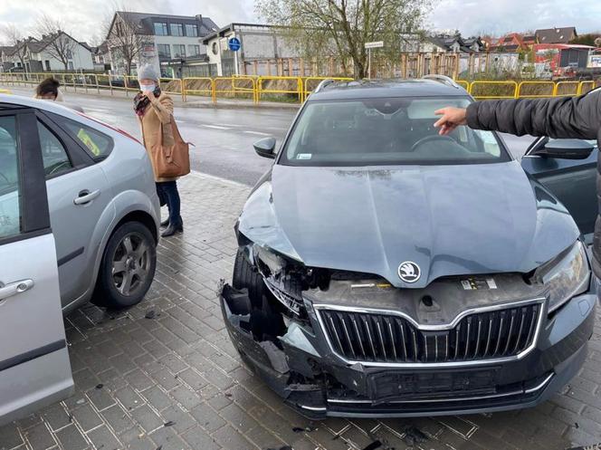 Uber przydzwonił na czerwonym. Ręce opadają