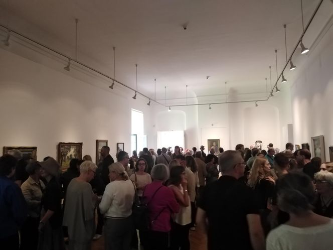 Boznańska, Malczewski Fałat, Wyspiański i wielu innych. Długo oczekiwana wystawa w Gdańsku już otwarta. Wernisaż przyciągnął tłumy!