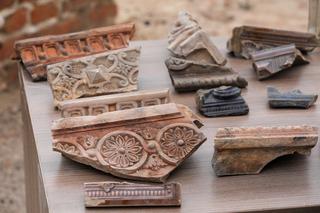 Prace archeologiczne na rogu ul. Anielewicza i al. Jana Pawła II w Warszawie