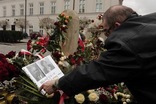 Żałoba Polaków po śmierci Lecha Kaczyńskiego