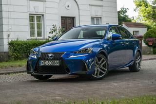 TEST Lexus IS300h F SPORT: owca w wilczej skórze