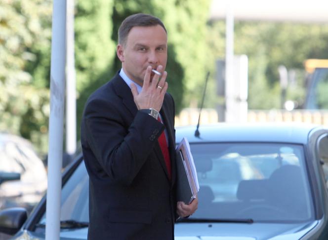 Andrzej Duda papieros