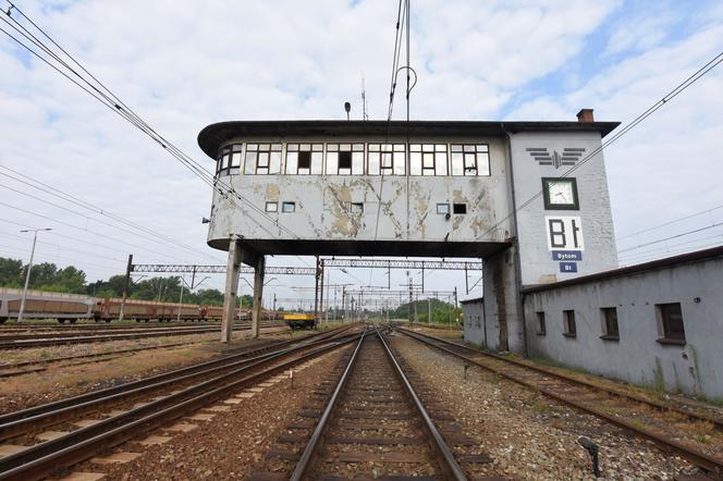 Modernistyczna bramowa nastawnia w Bytomiu wpisana do rejestru zabytków