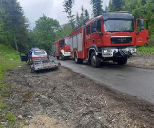 Tragiczny wypadek podczas wycinki drzew w Sopotni Wielkiej. Nie żyje 62-letni drwal