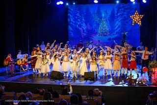 Koncert Zimowy w Centrum Sztuki Mościce. Tak bawiła się tarnowska publiczność! 