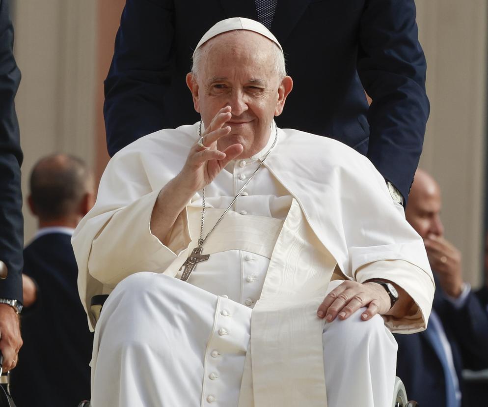 Papież Franciszek jest gotów ustąpić ze stanowiska? Jego gest wywołał falę spekulacji