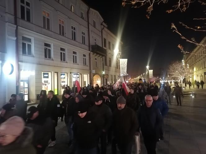 Marsz Pamięci Żołneirzy Wyklętych w Lublinie. Wcześniej odbył się laserowy pokaz