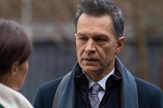 Na dobre i na złe odc. 887: Andrzej Falkowicz (Michał Żebrowski), Sara Berezińska (Agnieszka Kawiorska)	