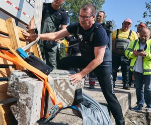 Sensacyjne znalezisko w Wiśle. Odkryto fragmenty królewskiej rezydencji. „Ponad 20 ton materiału”