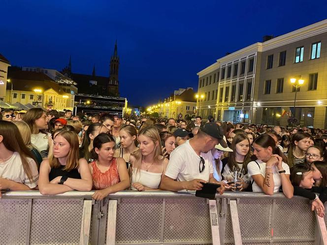 Dni Miasta Białegostoku 2024. Enej i Margaret przyciągnęły tłumy na Rynek Kościuszki [ZDJĘCIA]