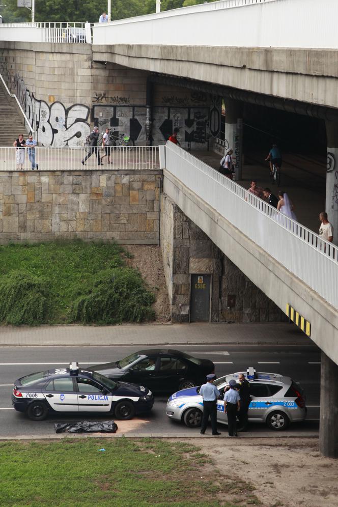 Samobójca skoczył z mostu Gdańskiego