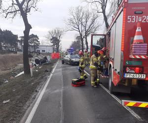 Odolanów. Dwie osoby nie żyją. Policja wyjaśnia okoliczności tragicznego wypadku