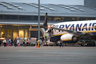 Znowu można latać do Anglii i Irlandii. Ryanair uruchomił połączenia z Łodzi do Wielkiej Brytanii