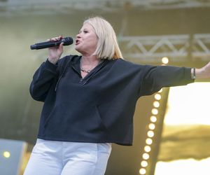 Urszula kiedyś i dziś. Zobacz, jak zmieniła się polska wokalistka! 