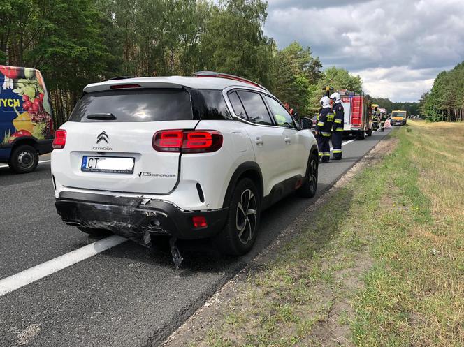 Zderzenie trzech aut na trasie Bydgoszcz - Toruń